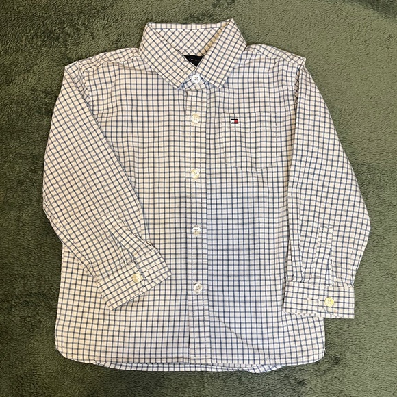 2 years old boy, set of 4tops. H&M/JANIE and JACK/TOMMY HILFIGER/GAP - Picture 3 of 5